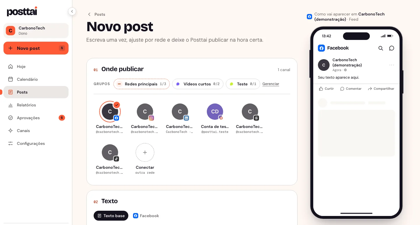 Editor de post do Posttai com a escolha dos canais e a prévia do post num celular